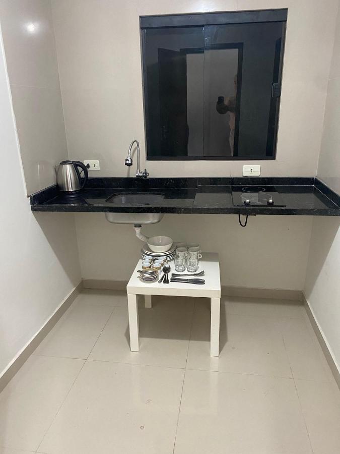 Espana Suites Hotel Ciudad del Este Ngoại thất bức ảnh