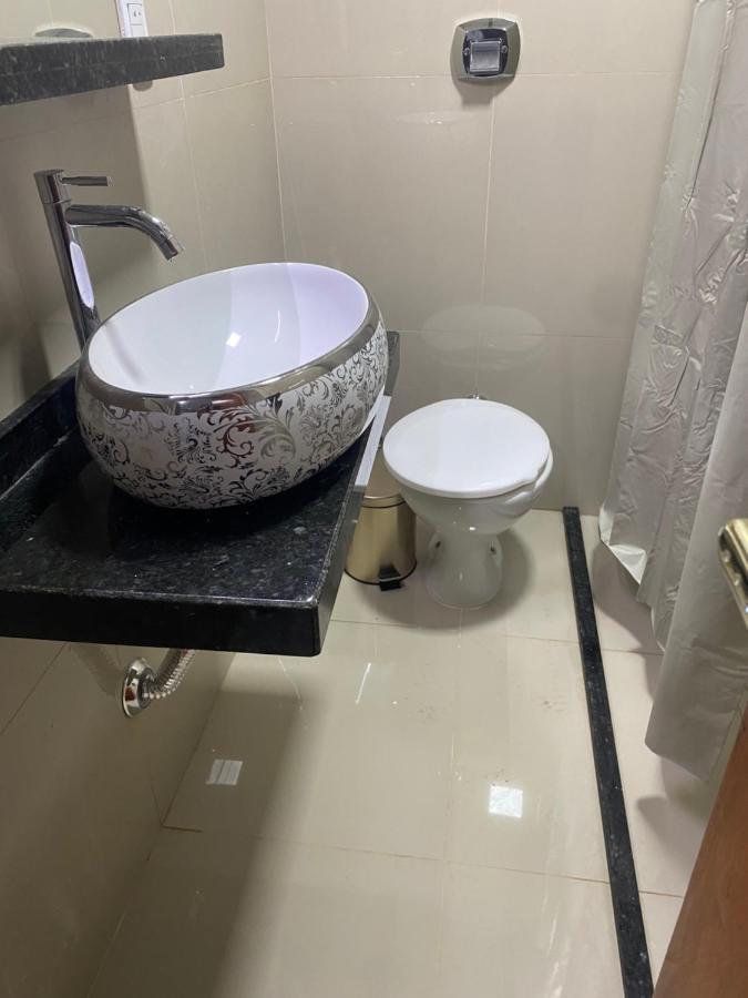 Espana Suites Hotel Ciudad del Este Ngoại thất bức ảnh