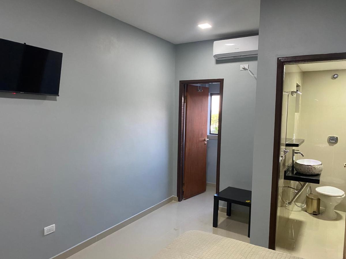 Espana Suites Hotel Ciudad del Este Ngoại thất bức ảnh