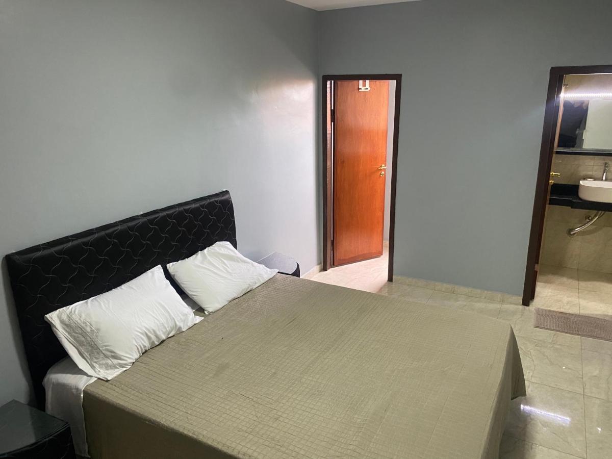 Espana Suites Hotel Ciudad del Este Ngoại thất bức ảnh