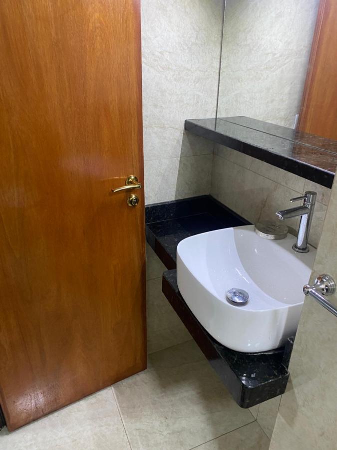 Espana Suites Hotel Ciudad del Este Ngoại thất bức ảnh